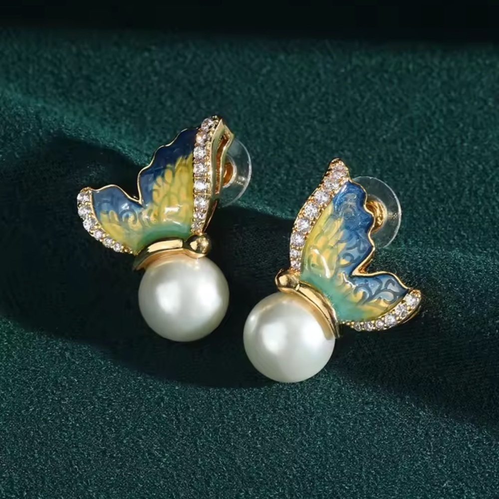 Butterfly Wing Pearl Stud Earrings with Crystal Trim
